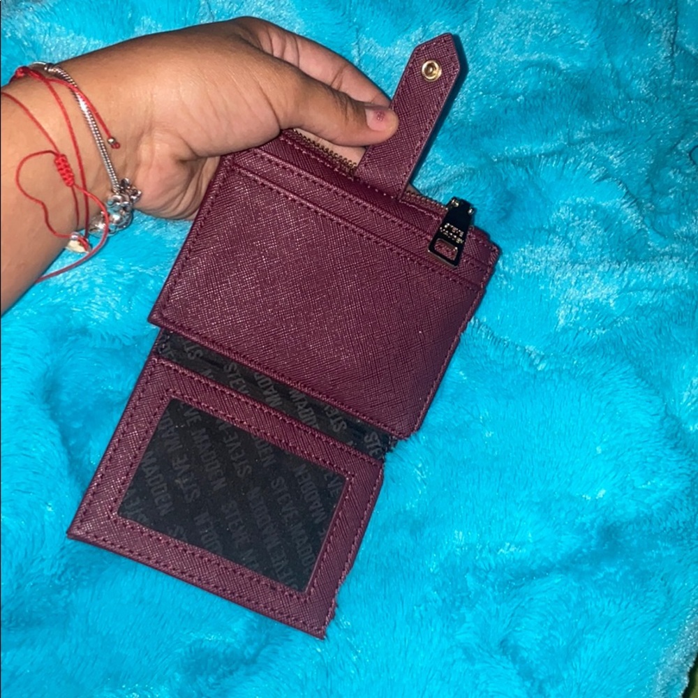 Card holder - Picture 3 of 4